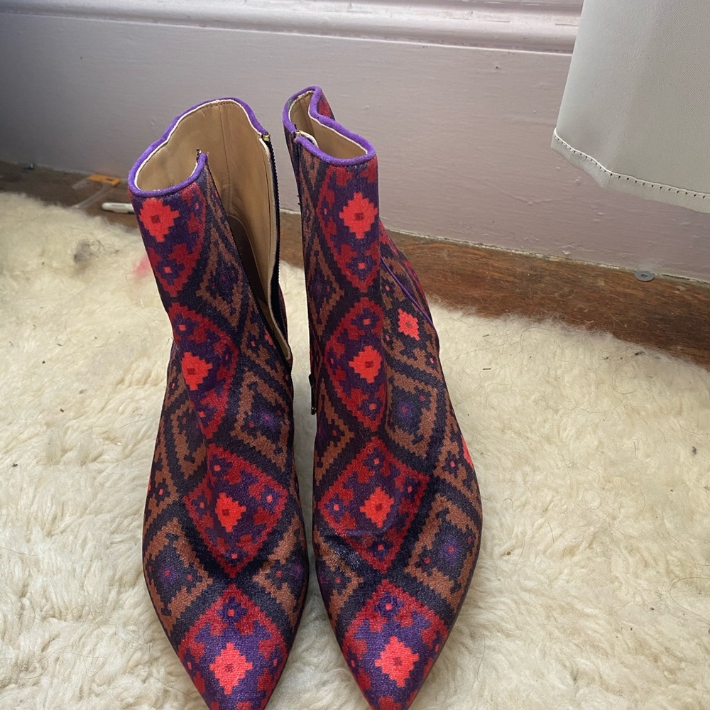 Patterned Booties - Picture 2 of 3